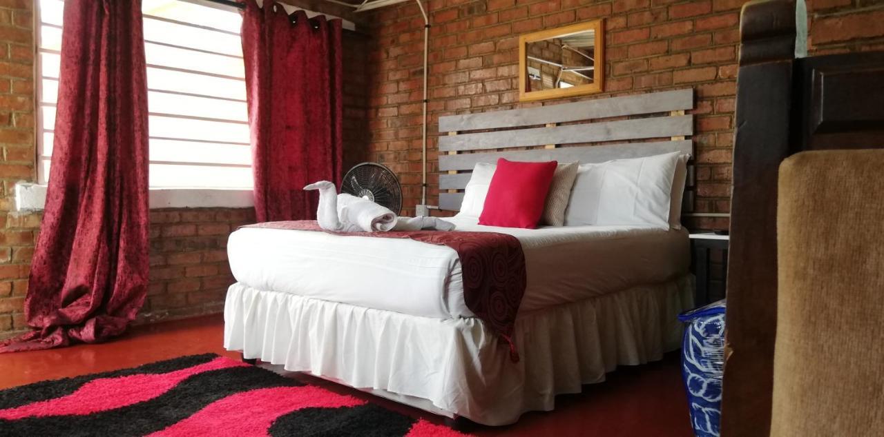 Savanna Bulawayo Exteriér fotografie